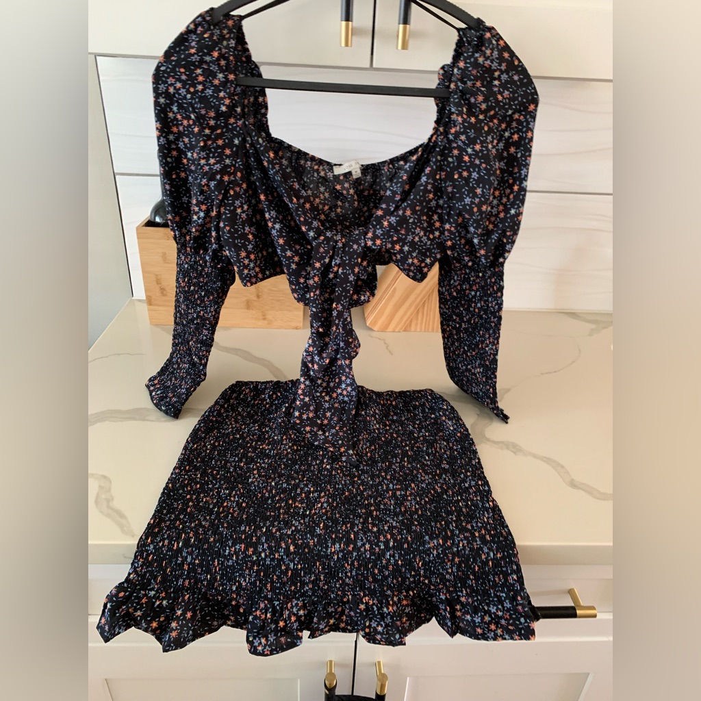 Love Tree - 2 Piece Sexy Little Outfit - Floral Medium